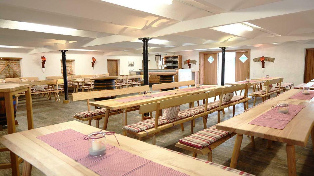 Vilstaler Hof Landgasthof & Hotel Rottersdorf Екстер'єр фото