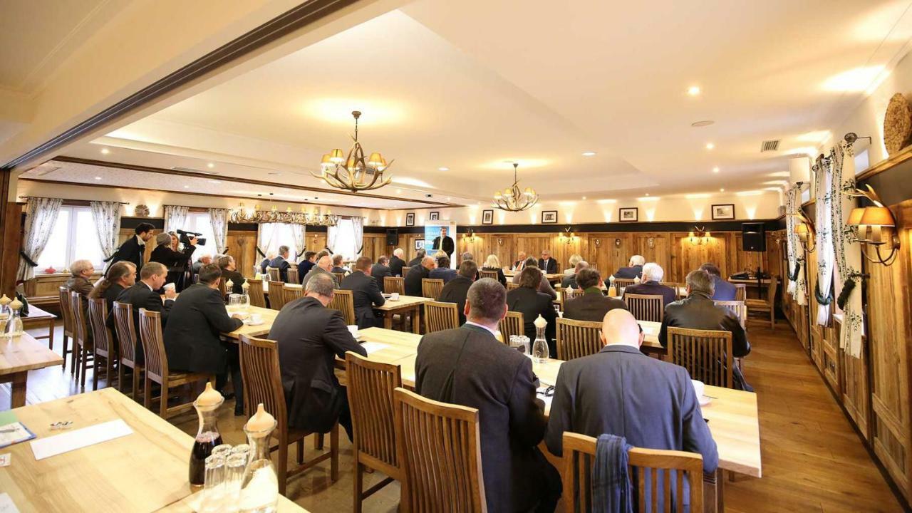 Vilstaler Hof Landgasthof & Hotel Rottersdorf Екстер'єр фото